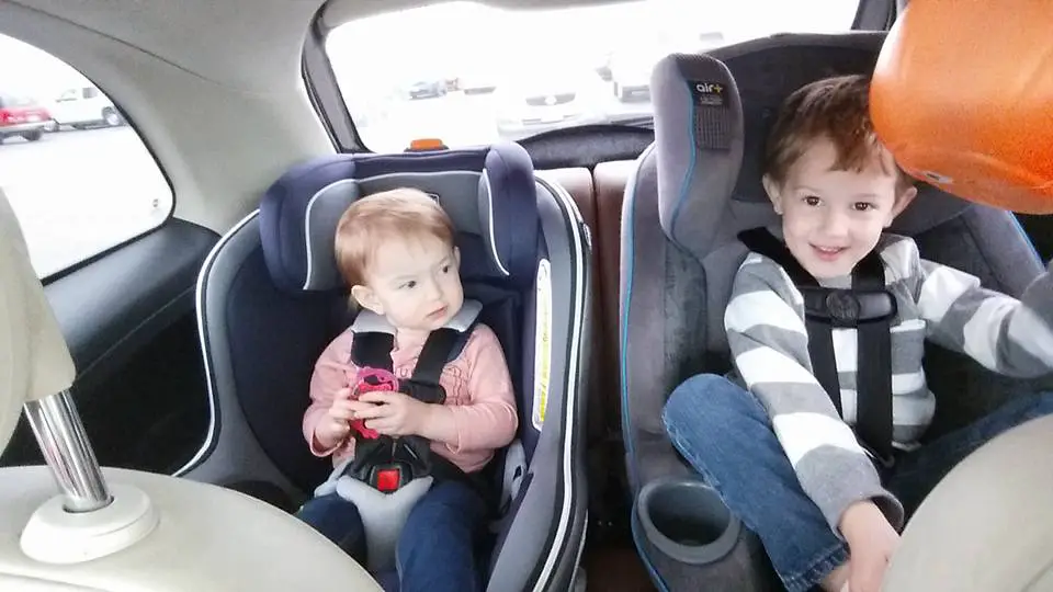 How To Put 2 Car Seats In A Our, Do You Need 2 Car Seats