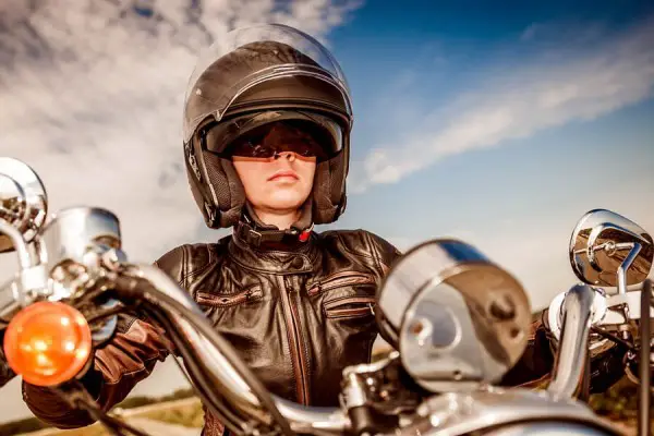 An in depth review of the best womens motorcycle helmets in 2018