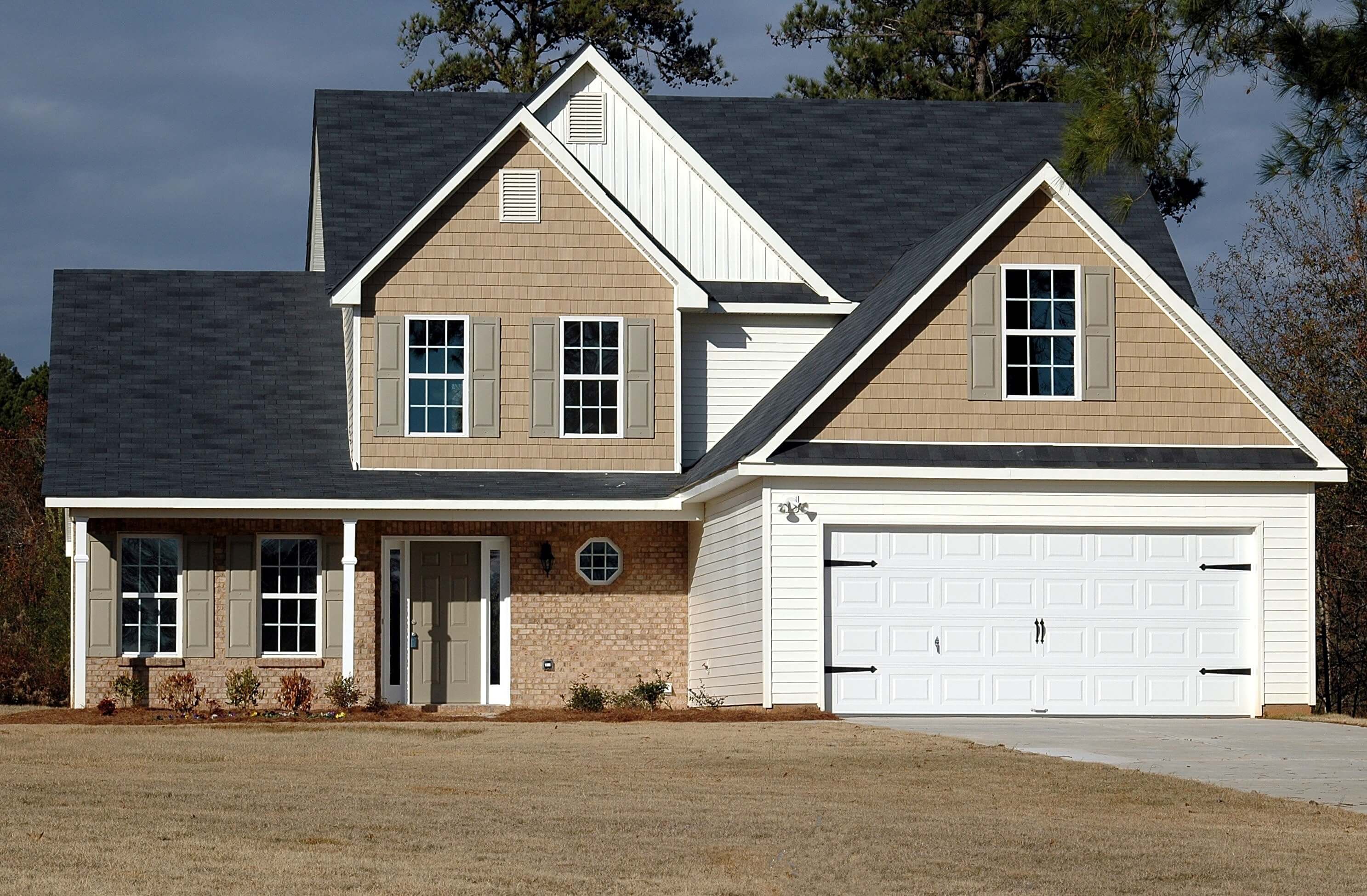 10 Best Garage Door Paints Reviewed In 2020 Drivrzone