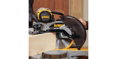 An in-depth review of the Dewalt DW717. 