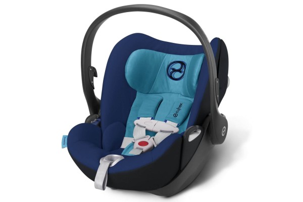 An in-depth review of the Cybex Cloud Q car seat.