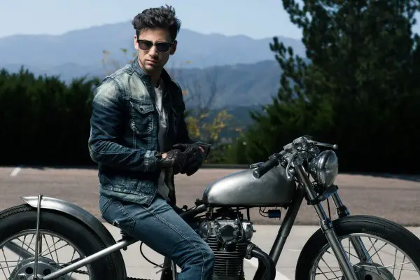 An in-depth review of the best motorcycle sunglasses available in 2019. 