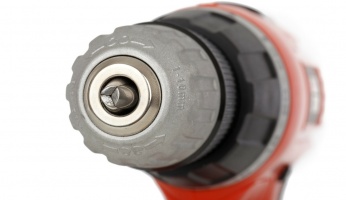 a beginner's guide for how to use an impact driver