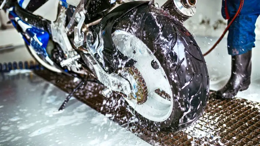 How to Wash Your Motorcycle: A Step-by-Step Guide